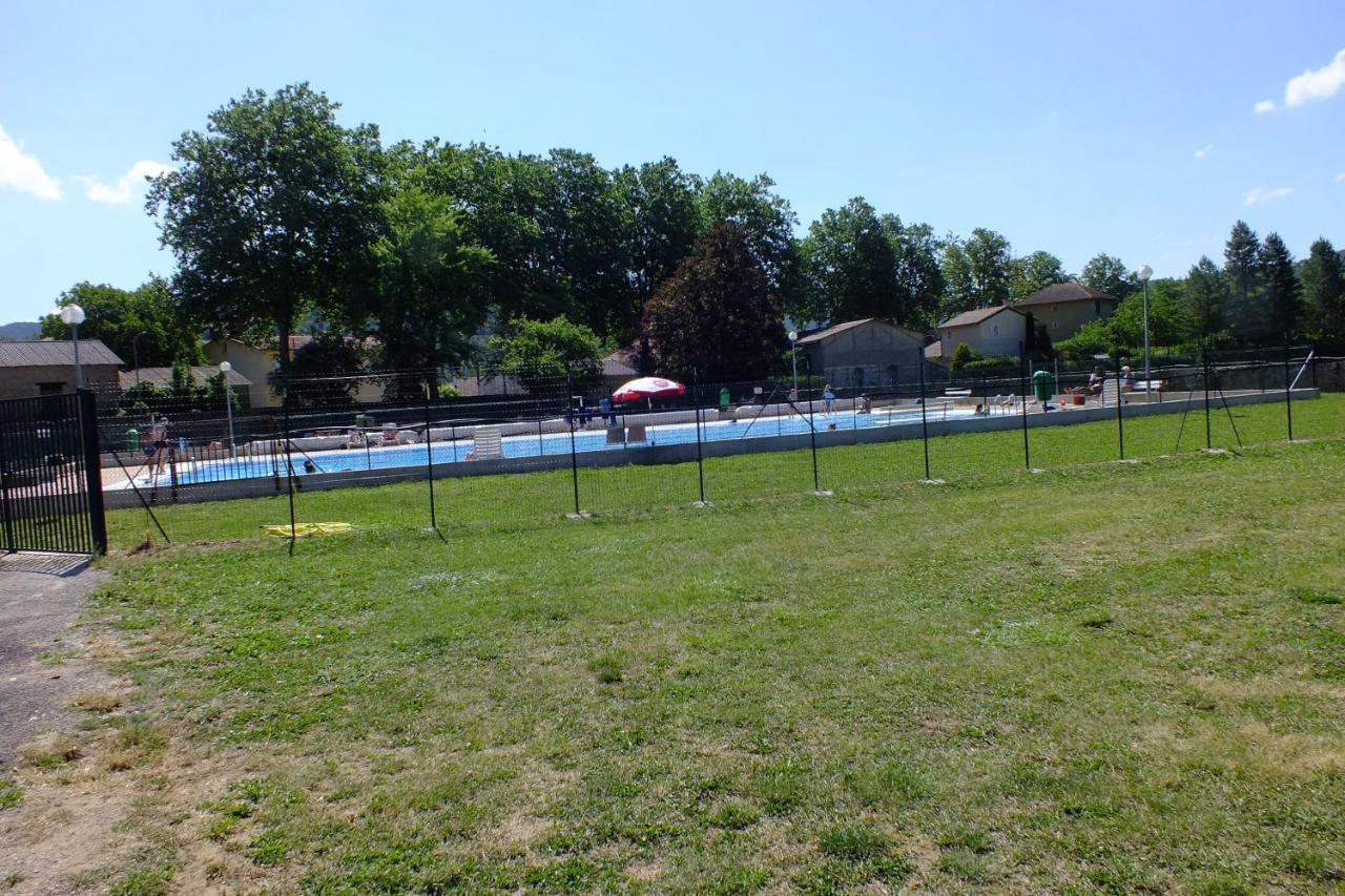 Gite Des Deux Rivieres Nant Buitenkant foto