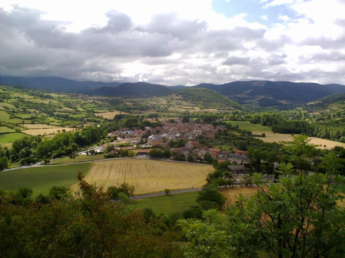 Gite Des Deux Rivieres Nant Buitenkant foto