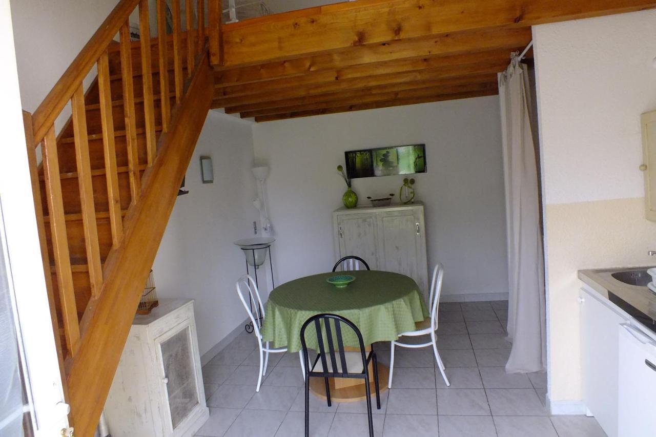 Gite Des Deux Rivieres Nant Buitenkant foto